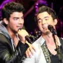 Photo Coverage: Jonas Brothers Live In Concert Tour Opener Video