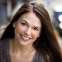 Sutton Foster Comes To Irvington Town Hall 12/12