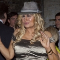 Jennifer Coolidge Joins Cast of Celebrity Autobiography 1/25-30
