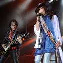 Photo Flash: Aerosmith Concert At The 02 Arena Video
