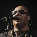 Photo Coverage: Stevie Wonder Performs at the Glastonbury Festival 2010 Video