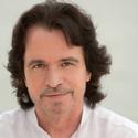 Yanni Performs in Concert at the Orleans Arena 5/14 Video