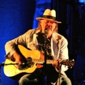 Neil Young Plays Detroit's Fox Theatre, 5/4 Video