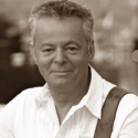 Guitarist Tommy Emmanuel to Embark on 10-Date UK Tour, December 2011