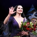 Photo Coverage: Brooke Shields Opens in THE ADDAMS FAMILY - Curtain Call! Video