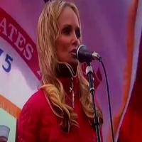 STAGE TUBE: Kristin Chenoweth Sings National Anthem at NFC Championship Video