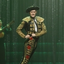 Photo Flash: New Shots Released from GLEE's Michael Jackson Episode! Video