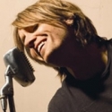 Keith Urban to Play Bradley Center, 10/13 Video