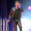 Photo Flash: EVITA-Bound Ricky Martin in Concert! Video