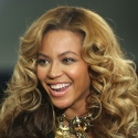 Photo Flash Beyonce Knowles' House of Dereon Fashion Show