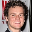 Jonathan Groff to Return to GLEE This Spring! Video