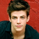 Theatre Veteran Grant Gustin Joins Cast of GLEE Video