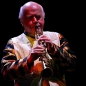 Paul Winter to Perform Holiday Concerts in NYC, 12/6 & 15-17 Video