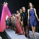 Photo Flash: Viktor & Rolf Runway Show