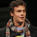 TV: BACKSTAGE WITH RICHARD RIDGE - Jonathan Groff Downtown; Talks BFF Lea Michele…