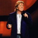 Herman's Hermits, Peter Noone Come to Paramount Peekskill 11/11 Video