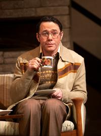 Photo Coverage: Shearsmith And Tointon In ABSENT FRIENDS, Harold Pinter Theatre 