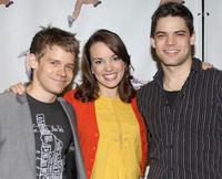 Photo-Coverage-Company-of-NEWSIES-Meets-the-Press-20000101