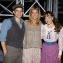 Photo Flash: Heidi Klum Visits NEWSIES on Broadway! Video