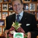 Photo Flash: Carnegie Deli Sandwich Named for Off-Broadway's A JEW GROWS IN BROOKLYN