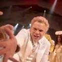 STAGE TUBE: Norbert Leo Butz Performs on SMASH Video