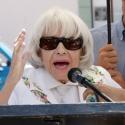 Carol Channing Pays Tribute at Marilyn Monroe Star Rededication Ceremony in Palm Spri Video