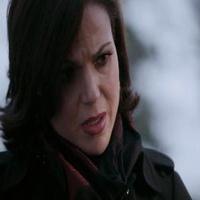 VIDEO: Sneak Peek - 'The Evil Queen' on ABC's ONCE UPON A TIME Video