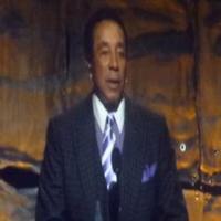 VIDEO: Smokey Robinson Performs for Berry Gordy