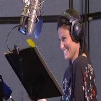 VIDEO: Inside the Recording Studio with FROZEN Voice Actors Idina Menzel, Kristen Bel Video