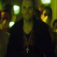 VIDEO: Sneak Peek - 'State v. Queen' Episode of The CW's ARROW