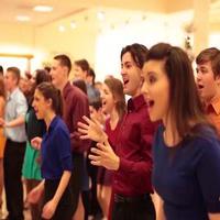 STAGE TUBE: Paper Mill Playhouse's Broadway Show Choir Stage Flash Mob at Neiman Marcus