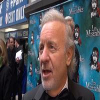 BWW TV: On the LES MISERABLES Red Carpet with Wilkinson, Boublil, Schonberg & More! Video