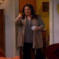 VIDEO: Sneak Peek - 'McMillan and Mom' Episode of CBS's MIKE & MOLLY Video