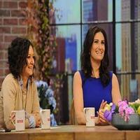 STAGE TUBE: Idina Menzel Opens Up About IF/THEN, the Oscars & More on THE TALK