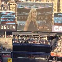VIDEO: BULLETS OVER BROADWAY's Betsy Wolfe Sings National Anthem at Yankee Game Video
