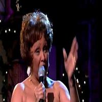 STAGE TUBE: LATE SHOW Tributes Darlene Love's Last Year of 'Christmas (Baby Please Co Video