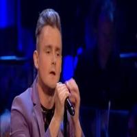 STAGE TUBE: Tom Chaplin From Keane Sings 'Can You Feel The Love Tonight' - 'Sir Tim R Video
