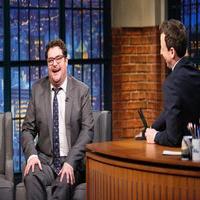 VIDEO: SNL's Bobby Moynihan Talks Chris Christie Impression & More on LATE NIGHT Video