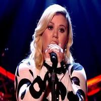 VIDEO: Kelly Clarkson Sings Latest Hit, 'Heart Beat Song' on the Graham Norton Show