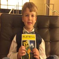 STAGE TUBE: Pint-Sized Critic Iain Armitage Weighs in on 39 STEPS Video