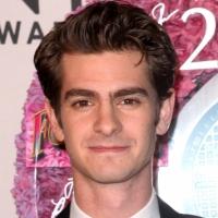 THE AMAZING SPIDER-MAN 2's Andrew Garfield and Emma Stone Support 'Earth Hour Blue' P Video