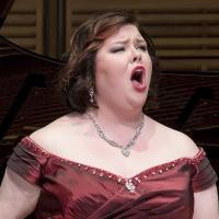 BWW Reviews: That Voice, Voluminous and Voluptuous, Marks Mezzo Jamie Barton Debut…