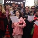 TV Exclusive: ANNIE's Crawford & More Sing 'Tomorrow' in Times Square to Raise Money  Video