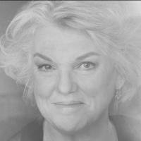 OFFICIAL: Tyne Daly-Led MOTHERS AND SONS to Open at Golden Theatre on 3/24; Previews  Video