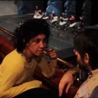 Complejo Teatral de Buenos Aires Premieres EL LORO Y EL CISNE Tonight Video