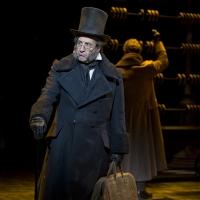 BWW Reviews: Timeless, Wonderful Holiday Classic - Guthrie's A CHRISTMAS CAROL Video