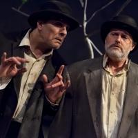 BWW Reviews: TCT's Impressive WAITING FOR GODOT is Absurdly Hilarious, Dark Video