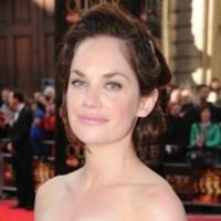 DVR Alert: CONSTELLATIONS Star Ruth Wilson Visits 'LIVE' Today Video