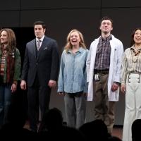 Photo Coverage: Elisabeth Moss & Cast of THE HEIDI CHRONICLES Take Opening Night Bows!
