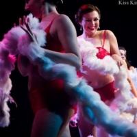 Kiss Kiss Cabaret to Host HOLIDAY SPECTACULAR, Begin. 11/22; Sets NEW YEAR'S EVE HULL Video